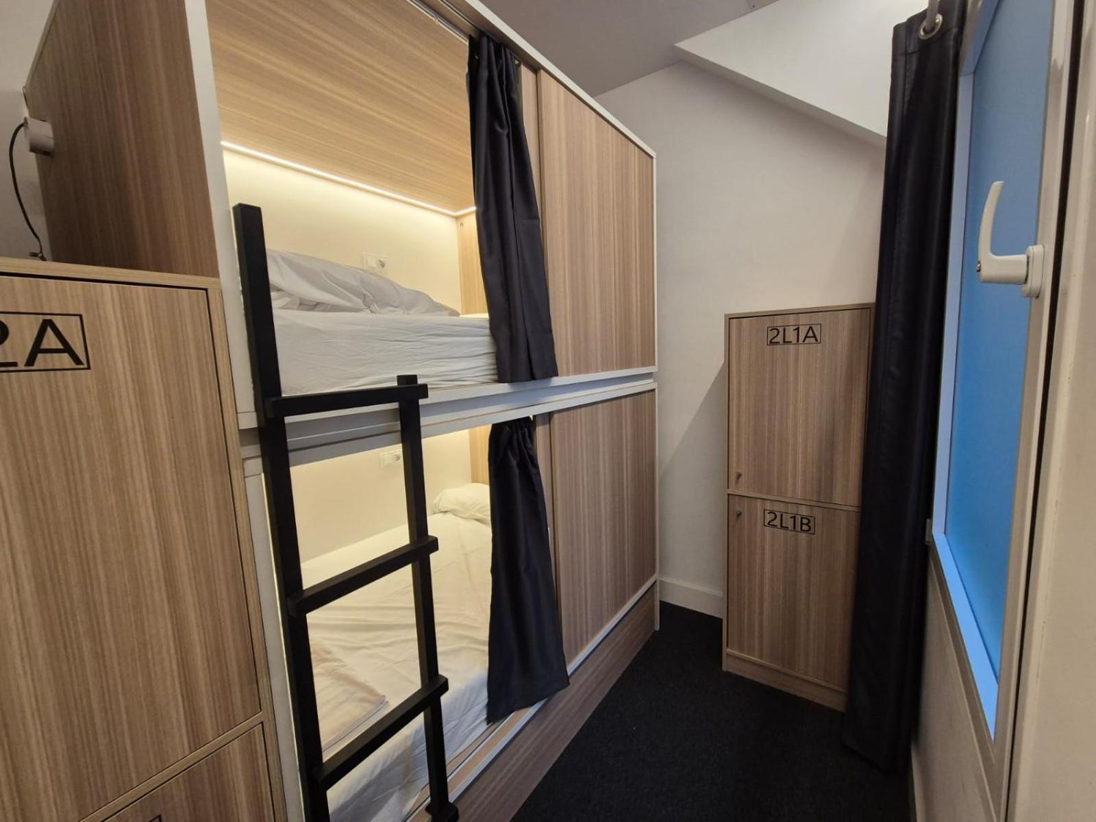 Hostel Siesta & Go Madrid Kültér fotó